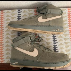 Nike Air Force 1 - Suede - Size 15